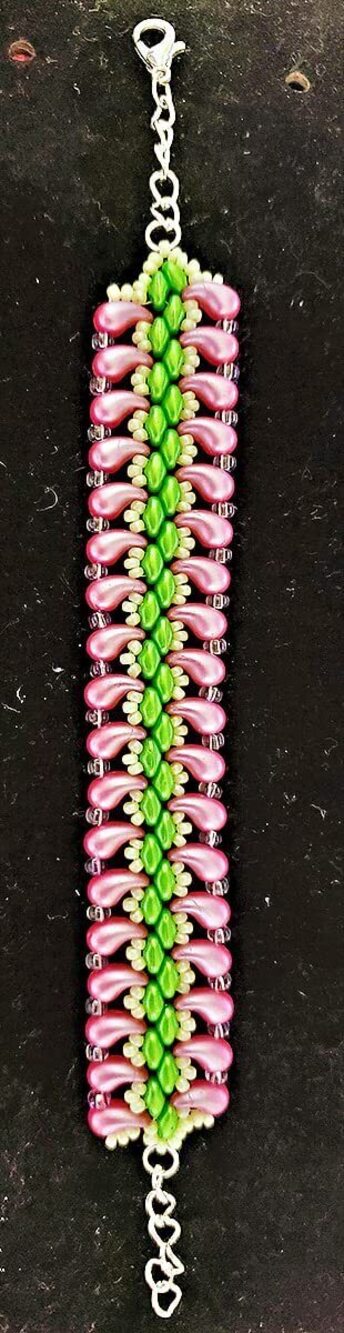 6999 ScaraBeads, Set of Czech Pressed and Faceted Glass Beads in Different - Picture 7 of 7